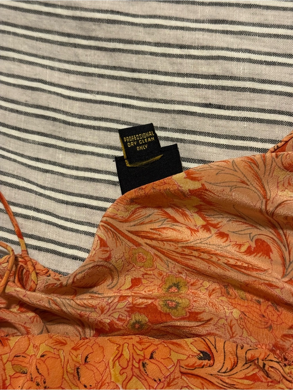 Vintage Coral and Pink Paisley Slip Dress with Spaghetti Straps - Picture 4 of 4